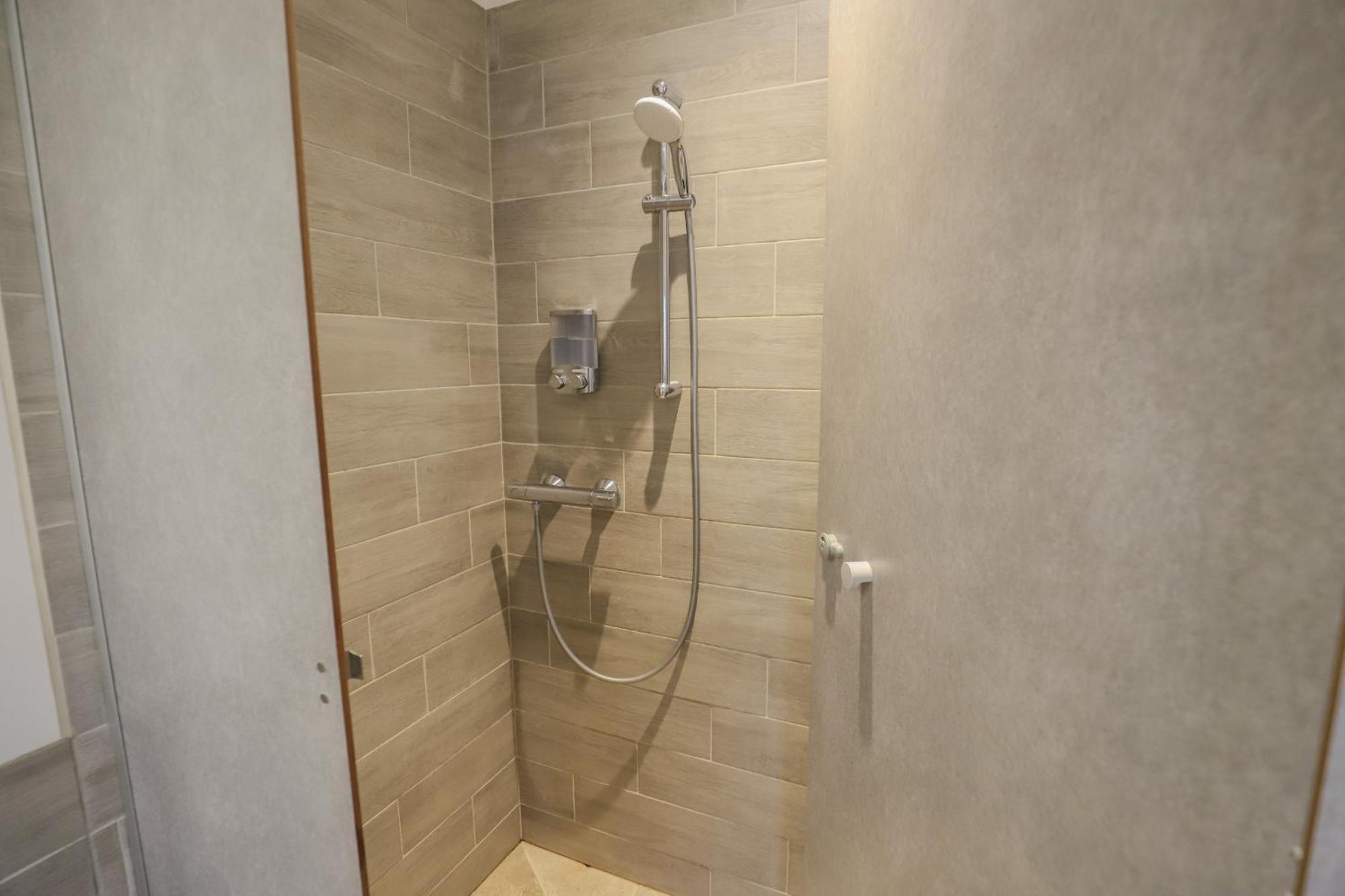 Crazy Villa Champs Corons 61 - Interior Heated Pool - 2H From Paris - 30P Les Menus Exteriör bild