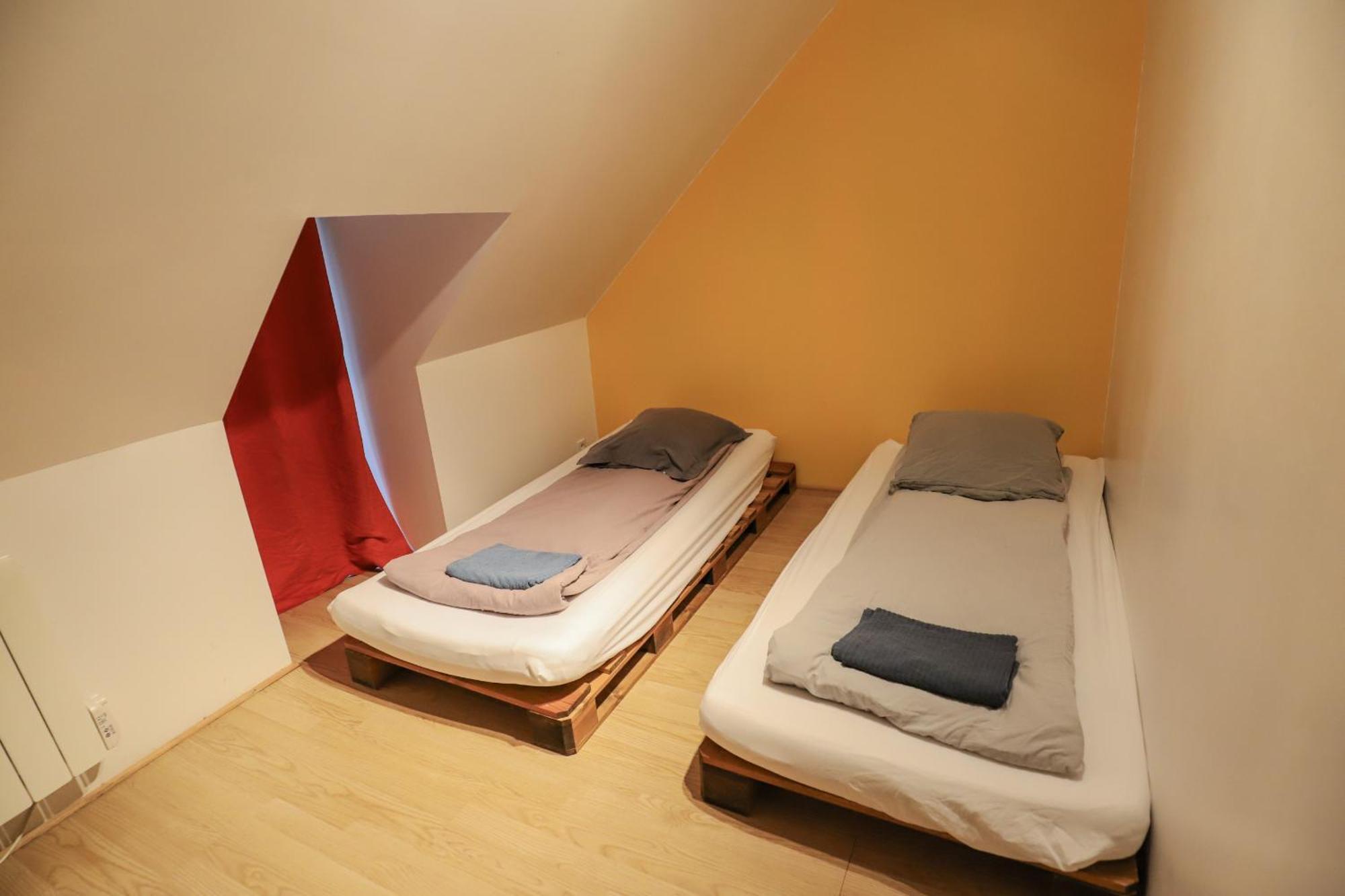 Crazy Villa Champs Corons 61 - Interior Heated Pool - 2H From Paris - 30P Les Menus Exteriör bild